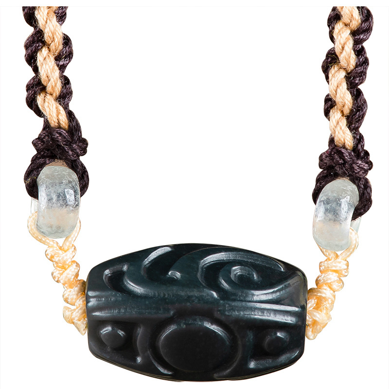 Vintage Necklace - Halskette mit geschnitztem Perlenanhänger aus Hetian-Jade,