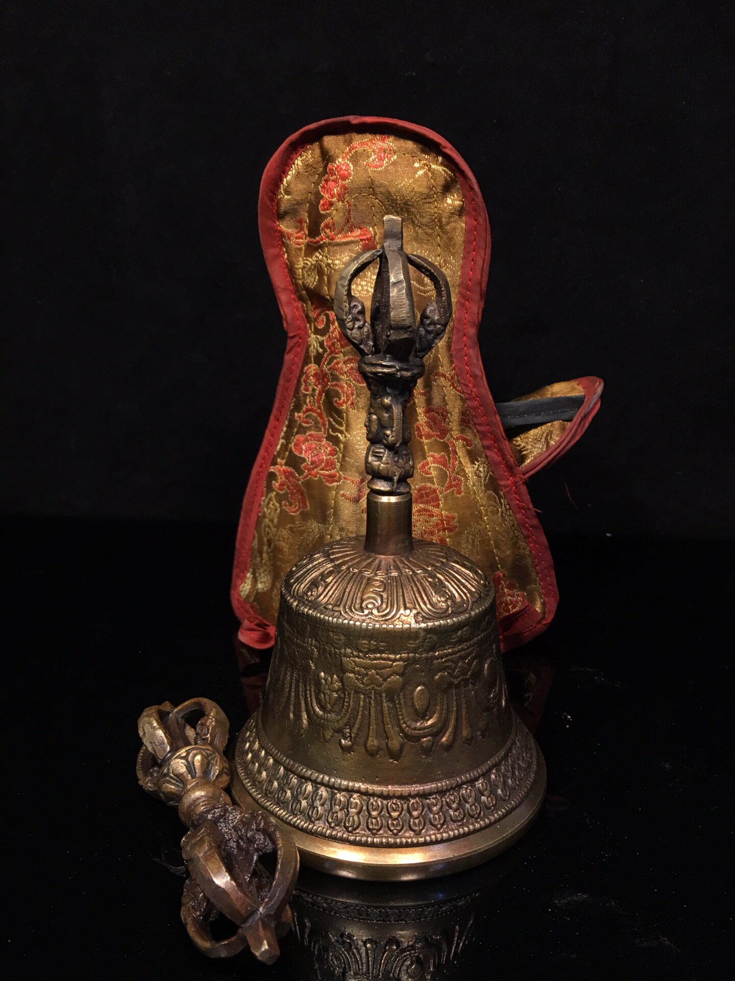 Vintage Collectible Bells - Vintage Reines Messing Vajra-Glocken- & Dorje-Set,