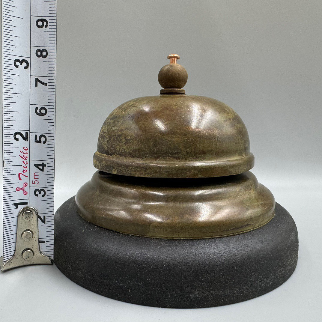 Vintage Retro Messingglocke im – Vintage Collectible Bells Bewertung und Preis