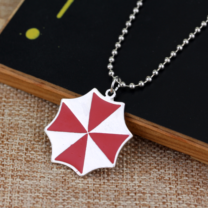 Vintage Mode Roter Regenschirm – Vintage Necklace Bewertung und Preis