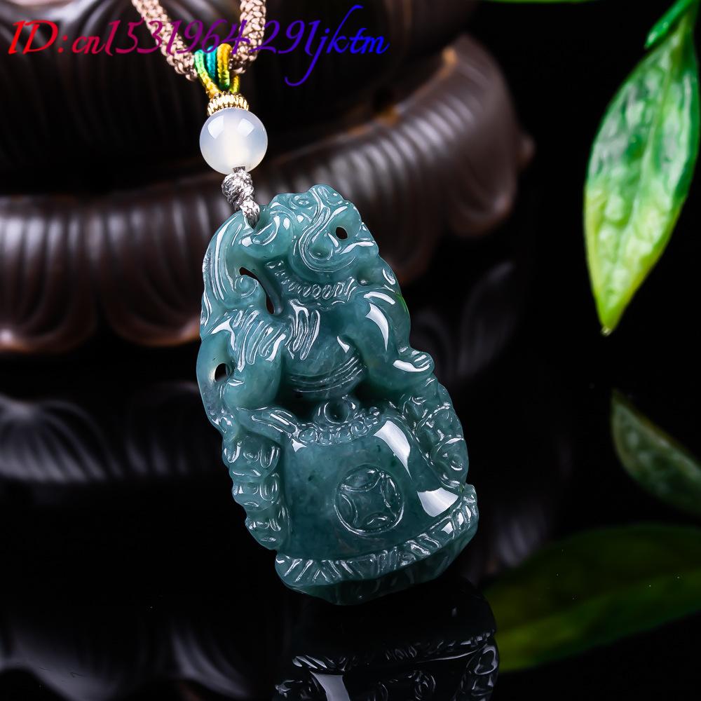 Burmesischer Jadeit Pixiu Anhä – Vintage Necklace Bewertung und Preis