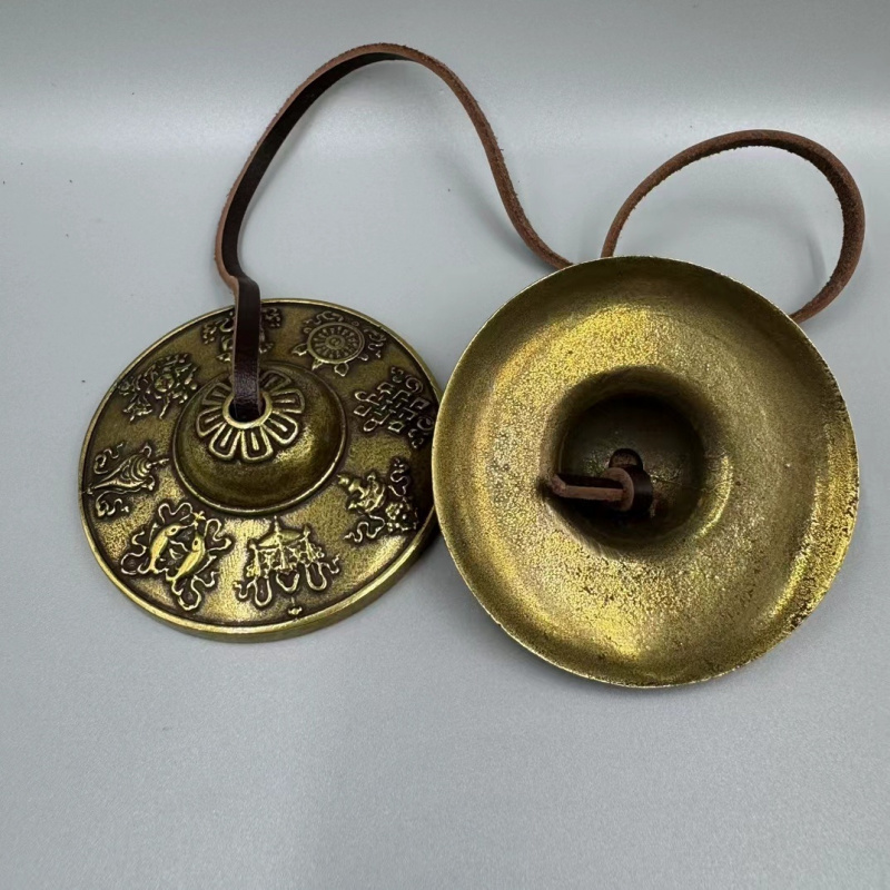 Messing-Nibor mit doppeltem Dr – Vintage Collectible Bells Bewertung und Preis