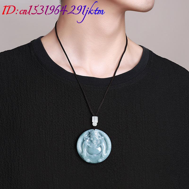Burmesischer Jadeit Gott des R – Vintage Necklace Bewertung und Preis